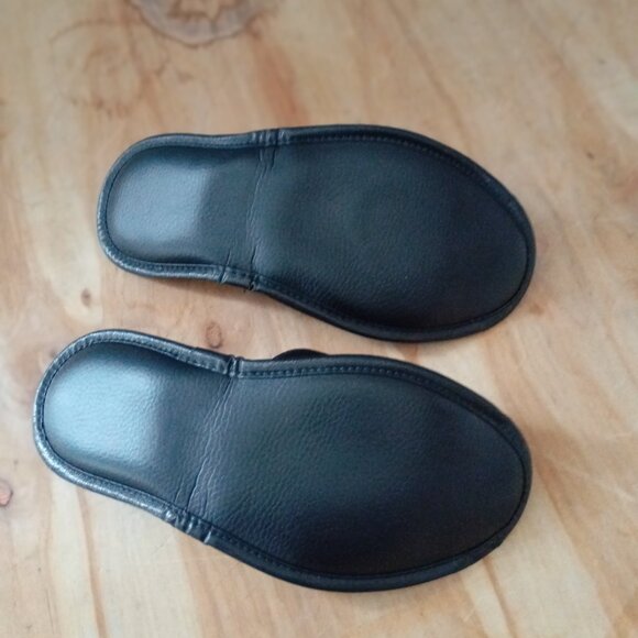 Vintage SWANK Leather Dopp Kit Bag and Folding Leather Slipper Set/ Gift For Him - Picture 11 of 12